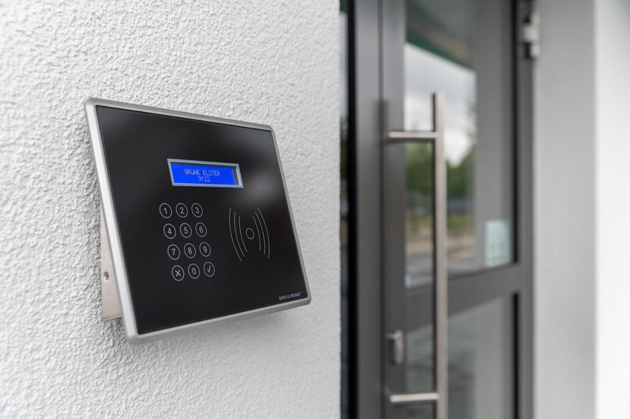 Hotel Gruene Elster Fuerth Ngoại thất bức ảnh