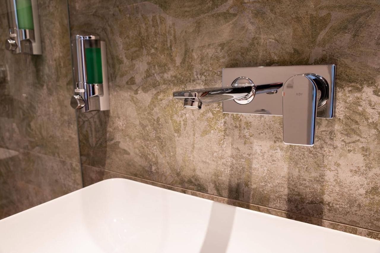 Hotel Gruene Elster Fuerth Ngoại thất bức ảnh